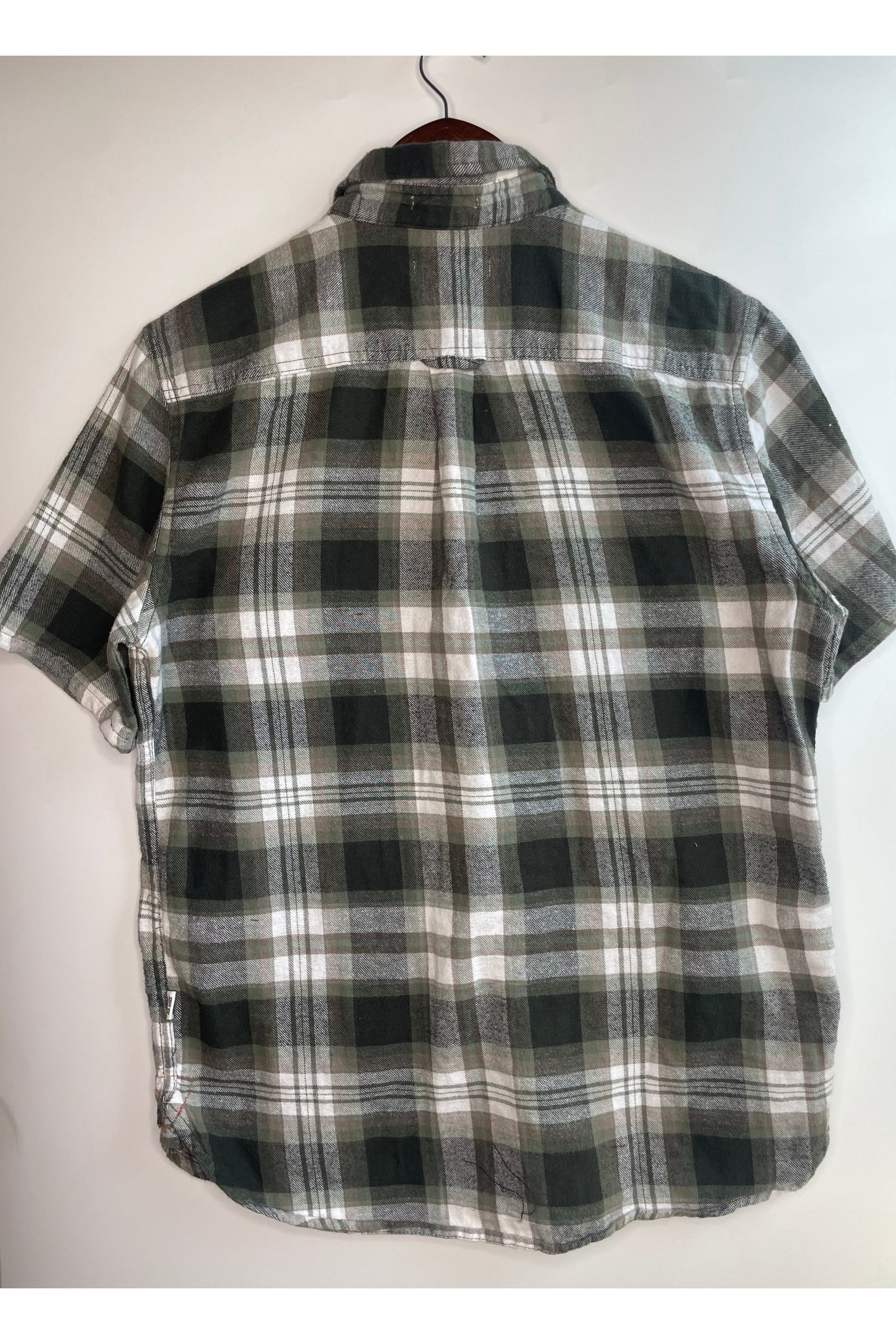 "#011" Medium